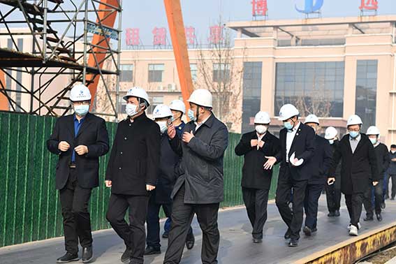 濱州市市委常委、常務(wù)副市長張偉一行來我司調(diào)研經(jīng)濟(jì)運(yùn)行、疫情防控和安全生產(chǎn)工作